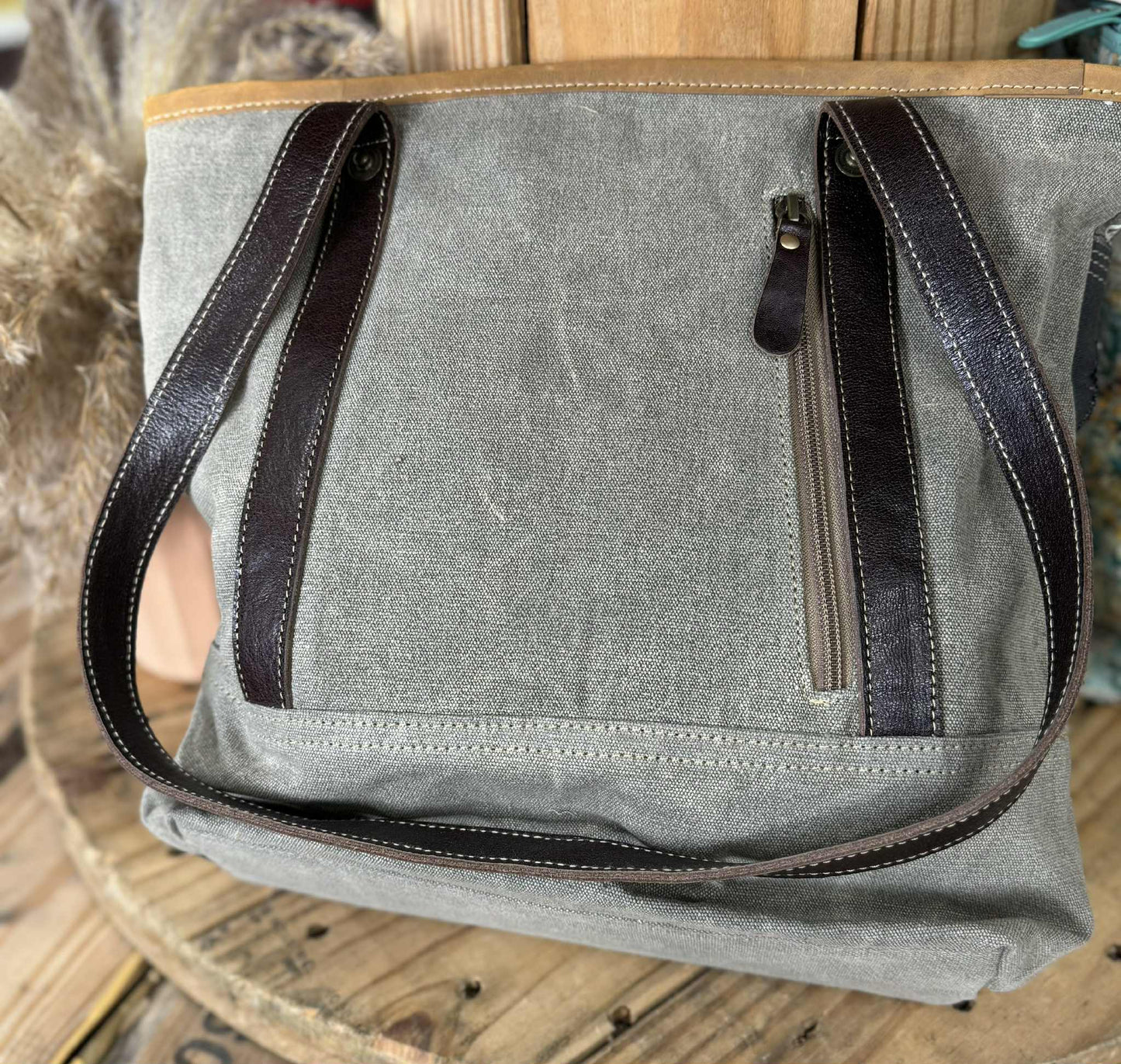 S-7891 coyote bluff charmed concealed carry bag