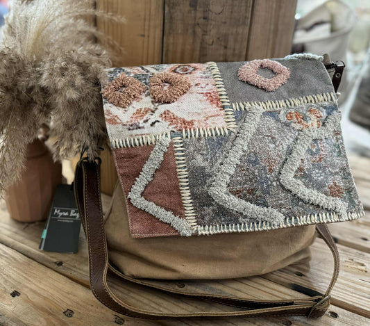 S-8185 just like home accent stitch shoulder bag