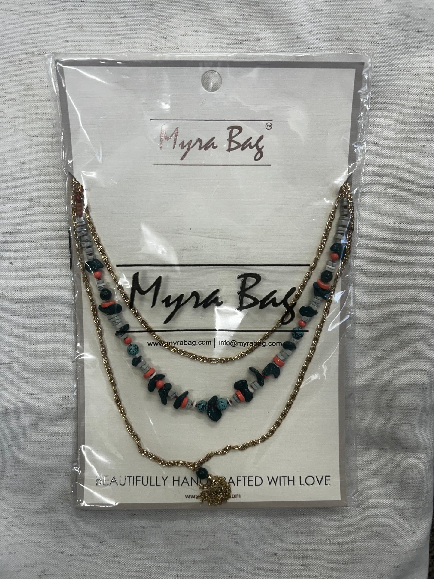 S-5053 Crystello necklace